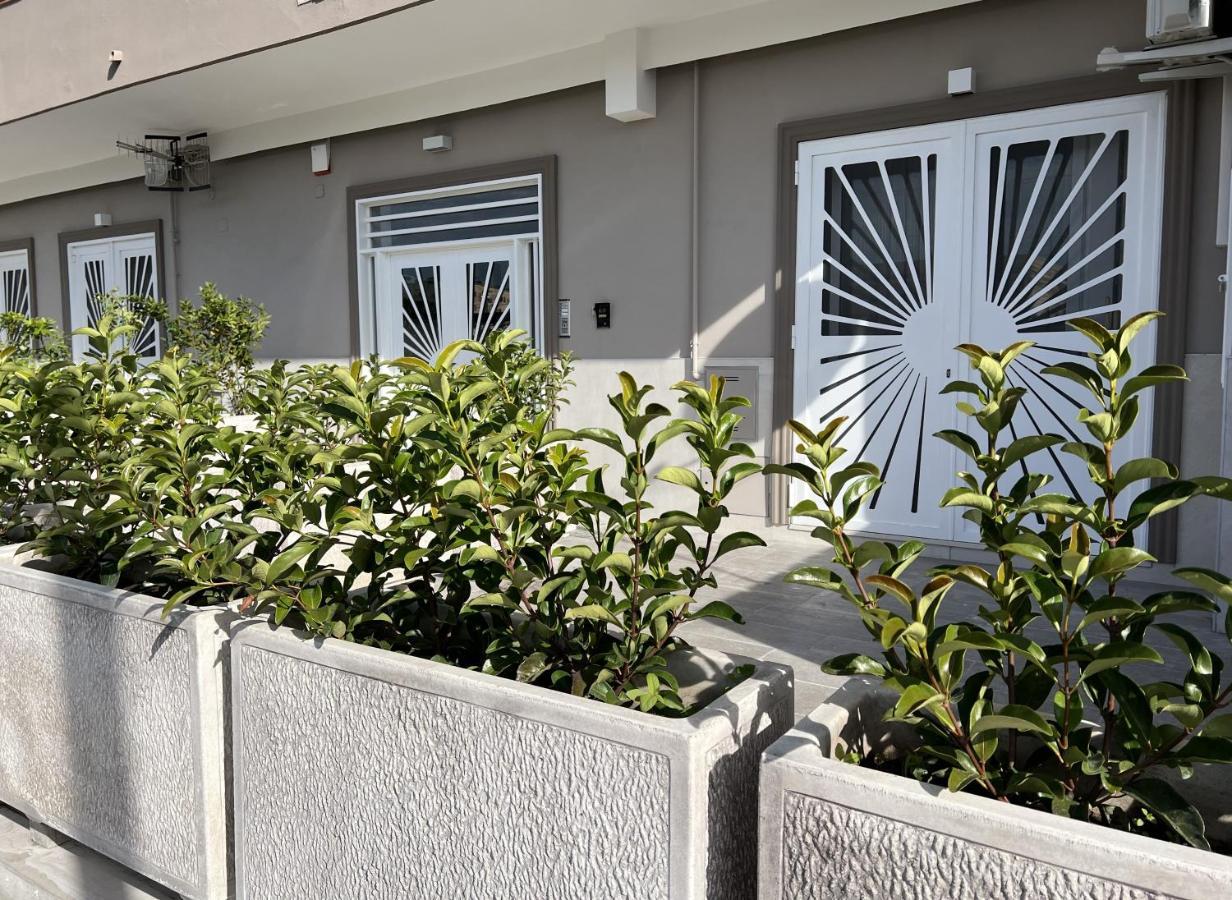 Manfredi Apartments Torre Annunziata Exterior foto